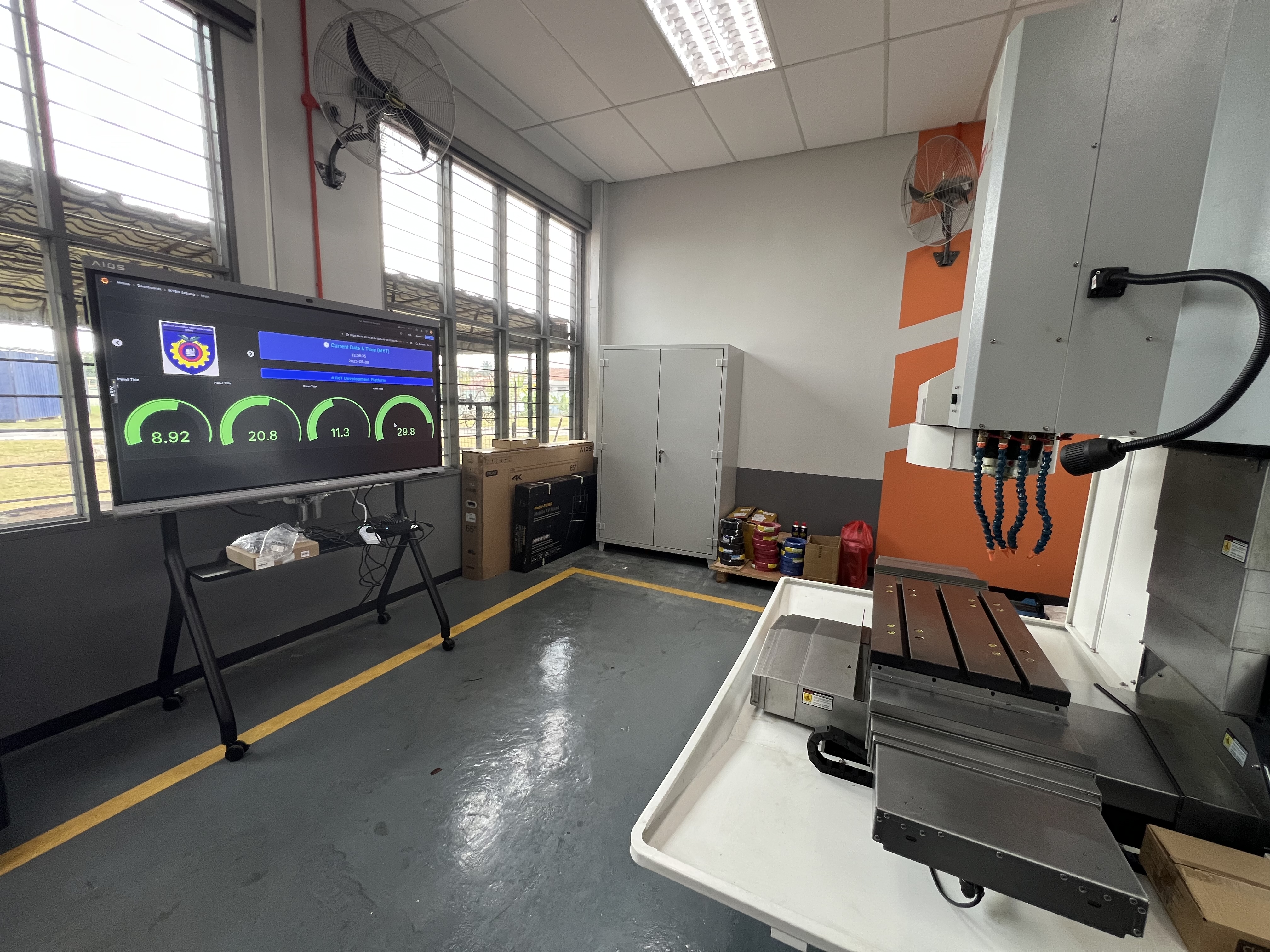 CNC Maintenance Trainer